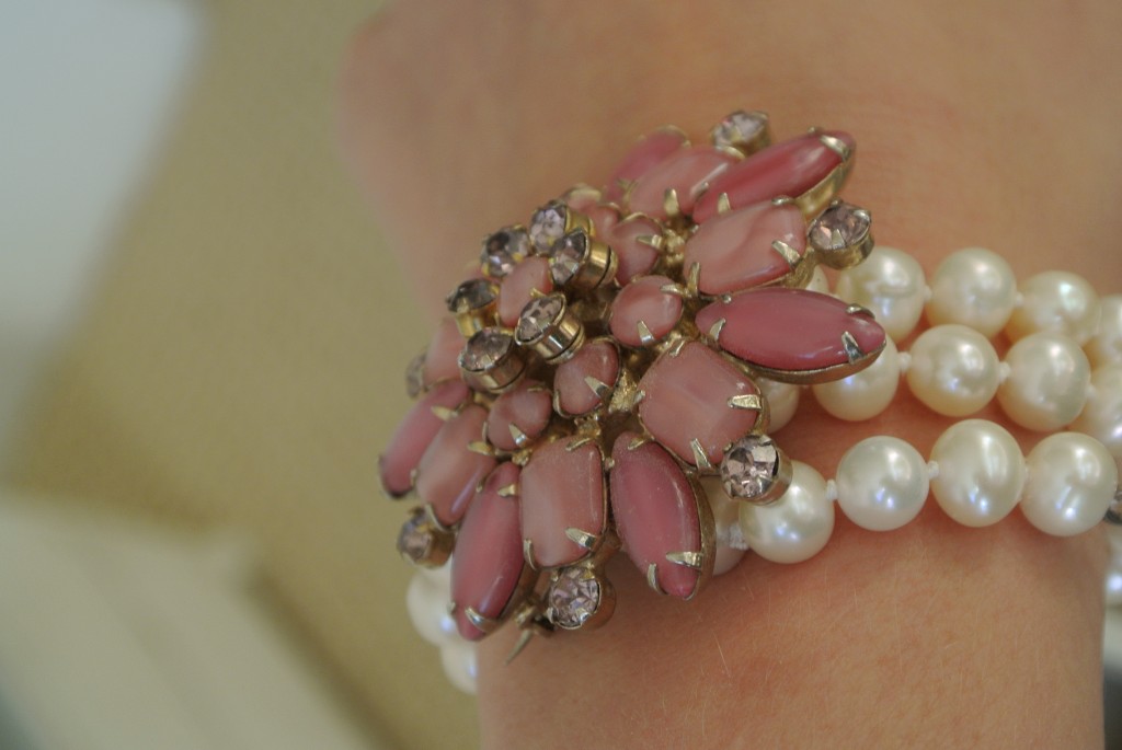 pearl bracelet