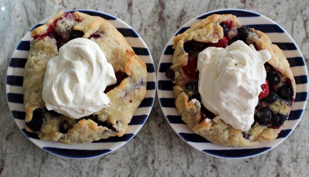 mini berry galettes