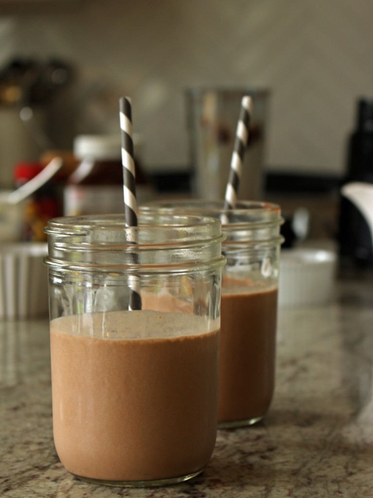 nutella banana smoothies