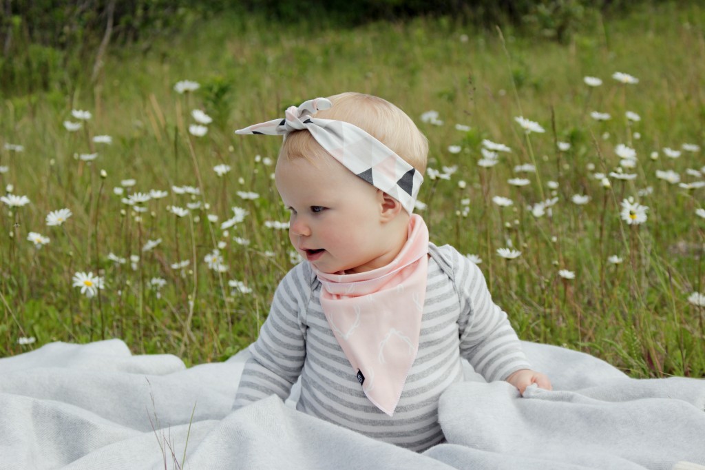 vonbon headband and bandana