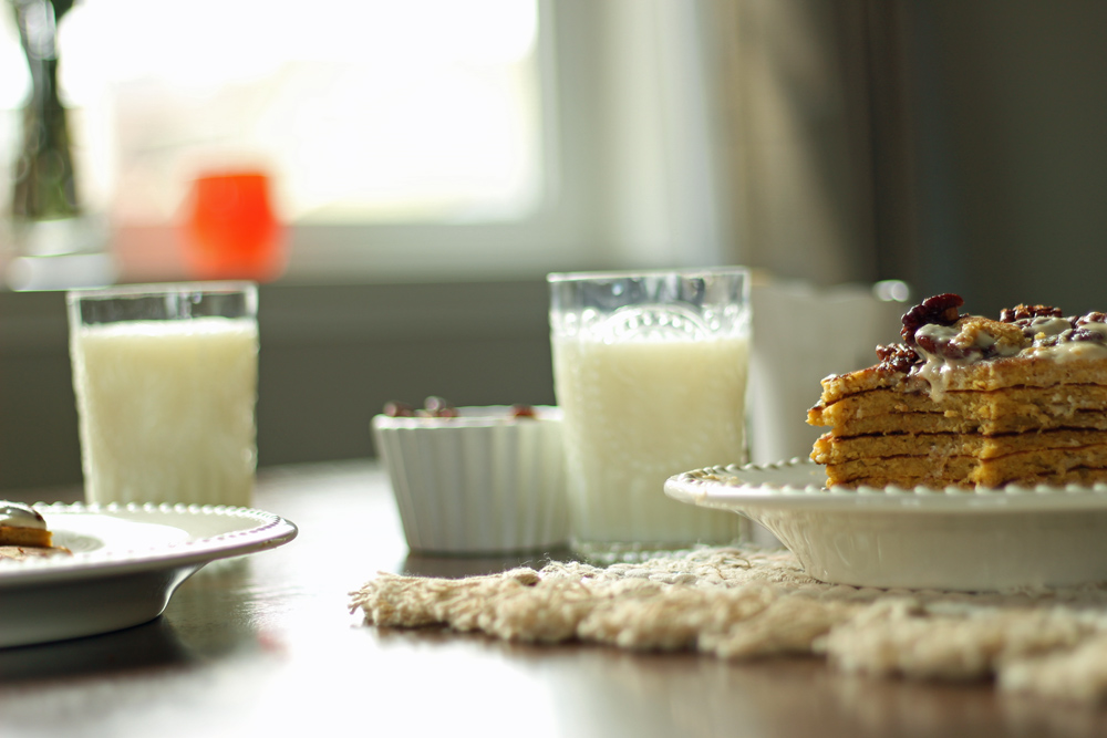 pumpkin pancakes with milk