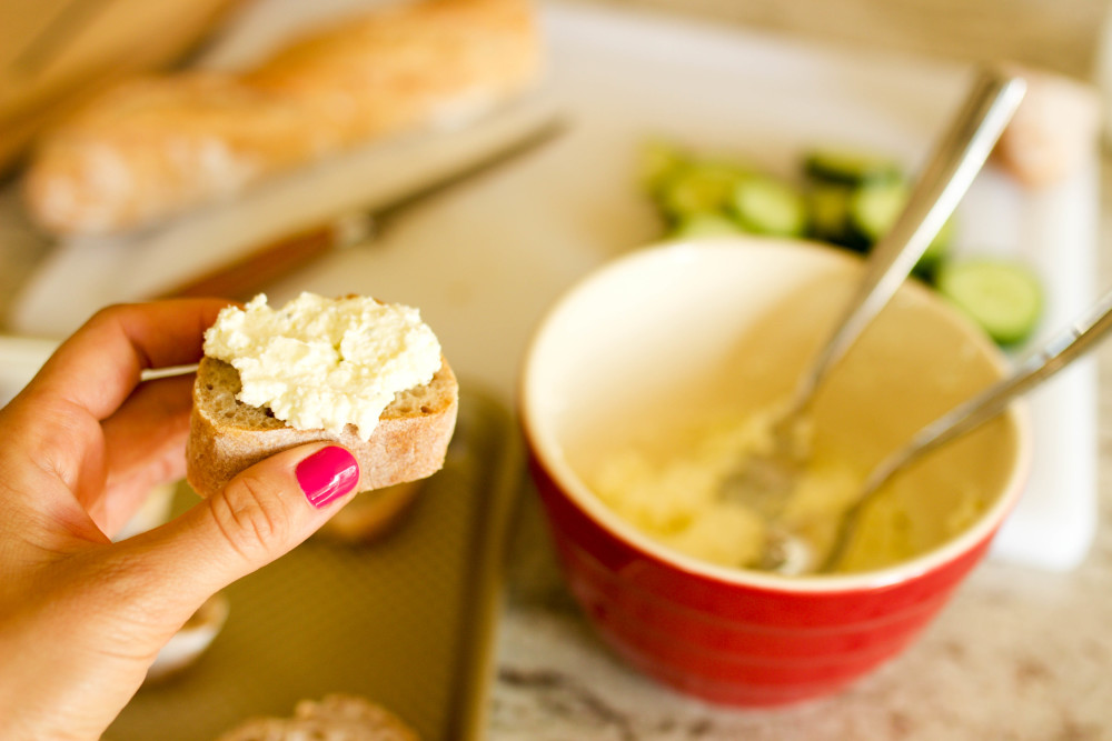 cucumber feta toasts-4