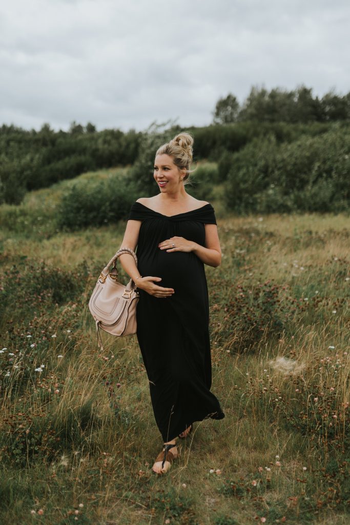 chic maternity outfit_25